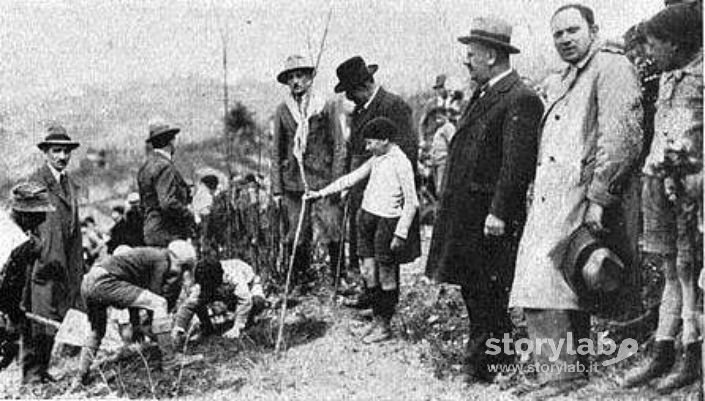 Festa degli alberi sulla Maresana anni 30