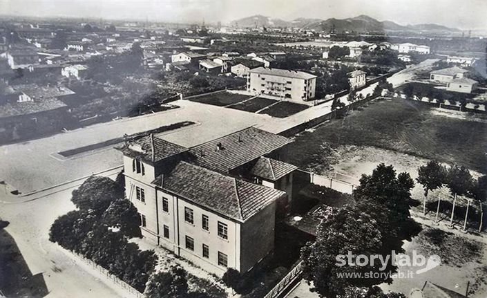 Piazza E Scuole, Gorlago