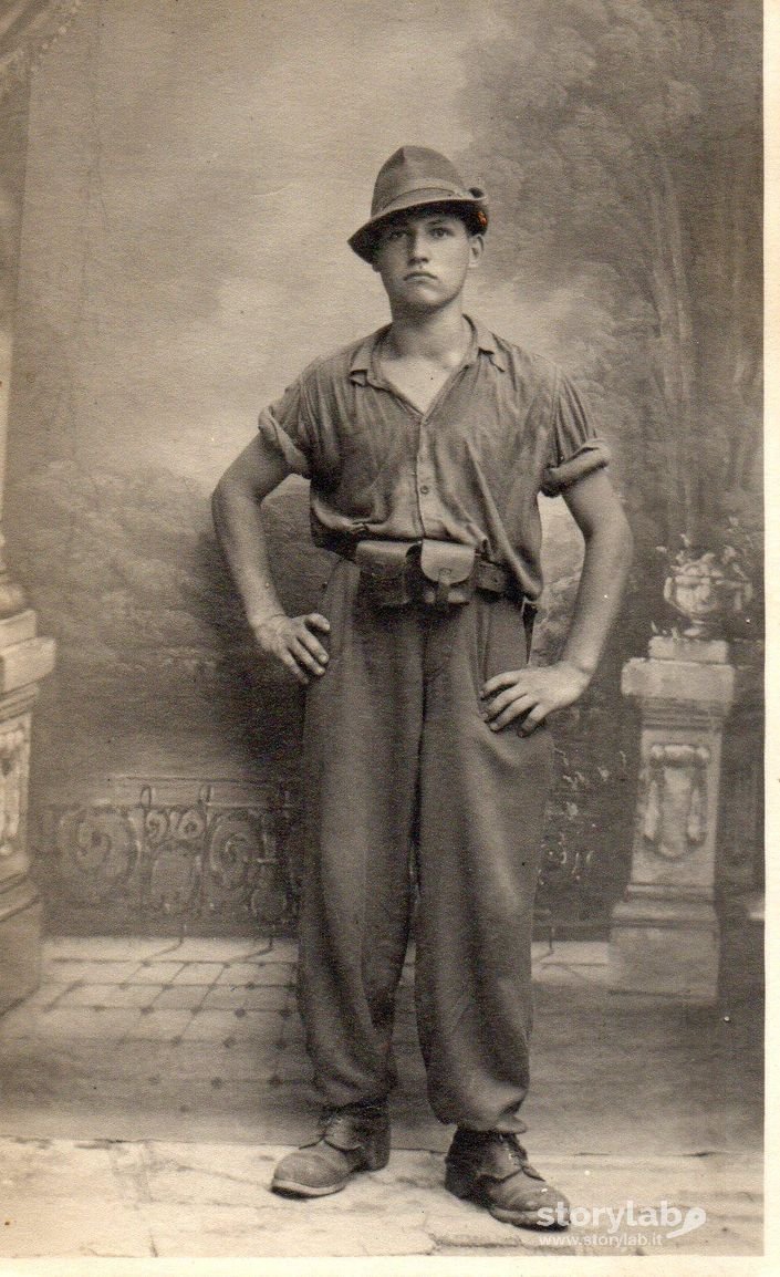 Giovane Militare