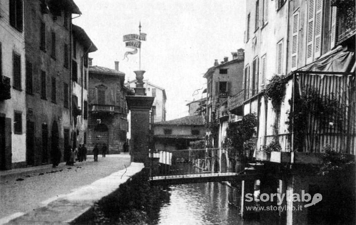 Bergamo via S. Lazzaro roggia