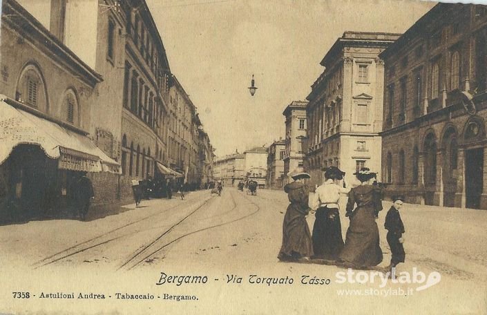 Bergamo via Tasso cartolina