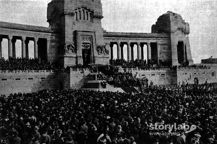 Cimitero di Bergamo, commemorazione del milite ignoto