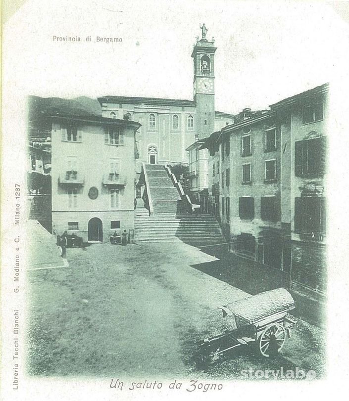 Piazza Garibaldi di Zogno
