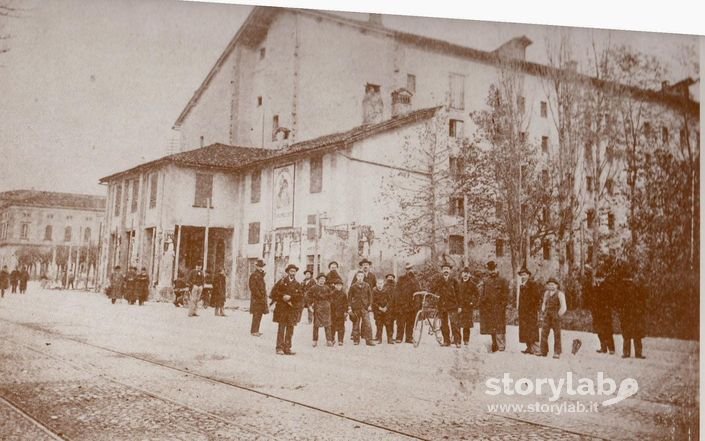  Il Teatro Riccardi In Una Foto Del 27 Nov. 1896