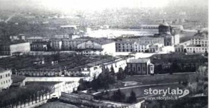   Il Centro Di Bergamo Nel 1885: Fiera, Teatro Riccardi E Tempio Evangelico