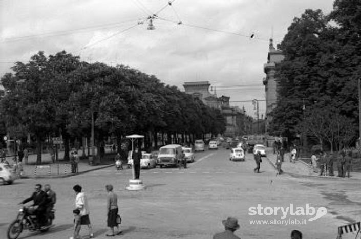 Bergamo, Via Sentierone.  Anni `50 Del Xx Secolo