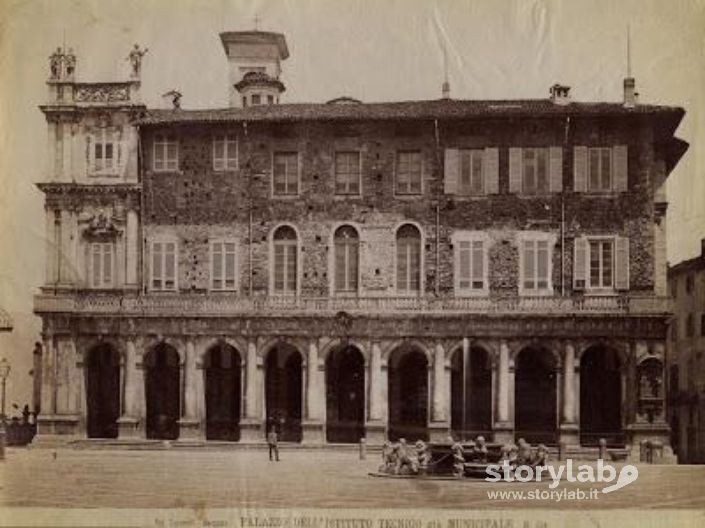 Bergamo, L`Istituto Tecnico Ex Palazzo Comunale, Oggi Biblioteca A. Mai. Inizi Xx Secolo