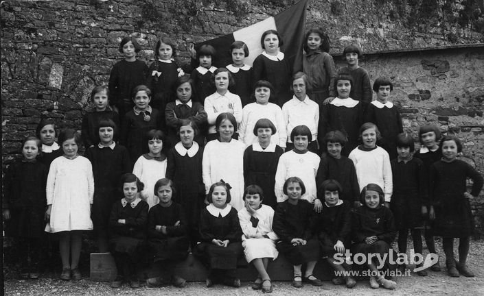 Scuole Elementari Femminili Anni '40