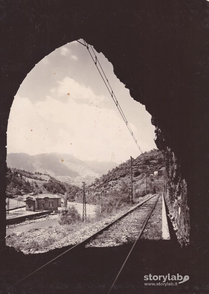 Ferrovia In Direzione Di San Giovanni B.