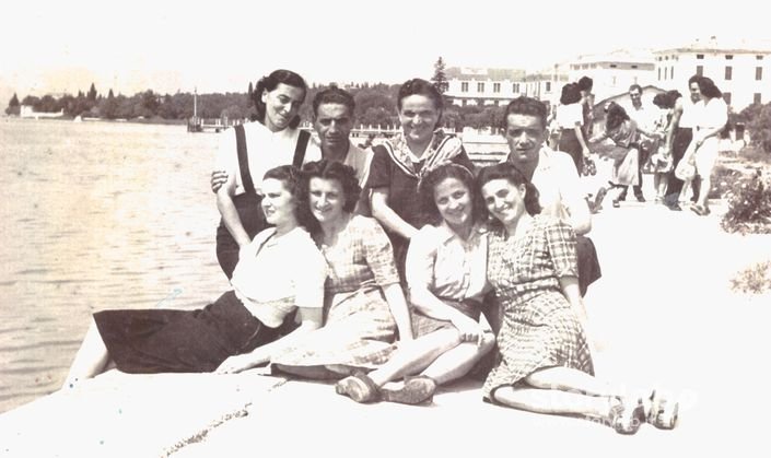 Ragazze Di Bergamo Al Lago