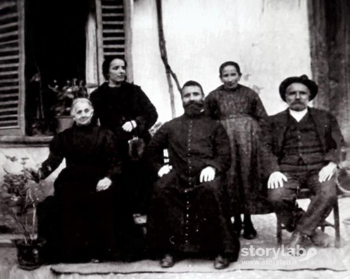 La Famiglia Di Padre Cesare Albisetti