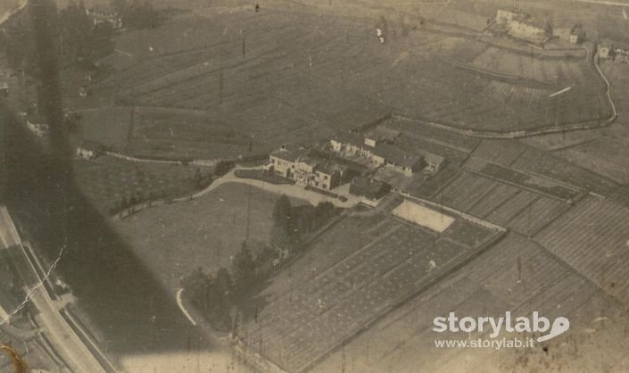 Veduta Della Villa Masnada A Mozzo