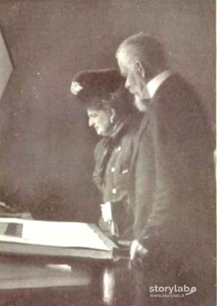 La Regina Margherita Visita Le Arti Grafiche 1906