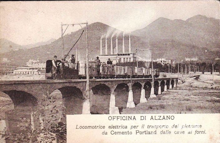 Officina Di Alzano 1915