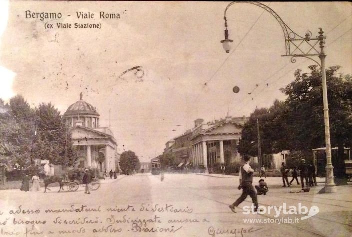 Particolare Lampione In Viale Roma 1918