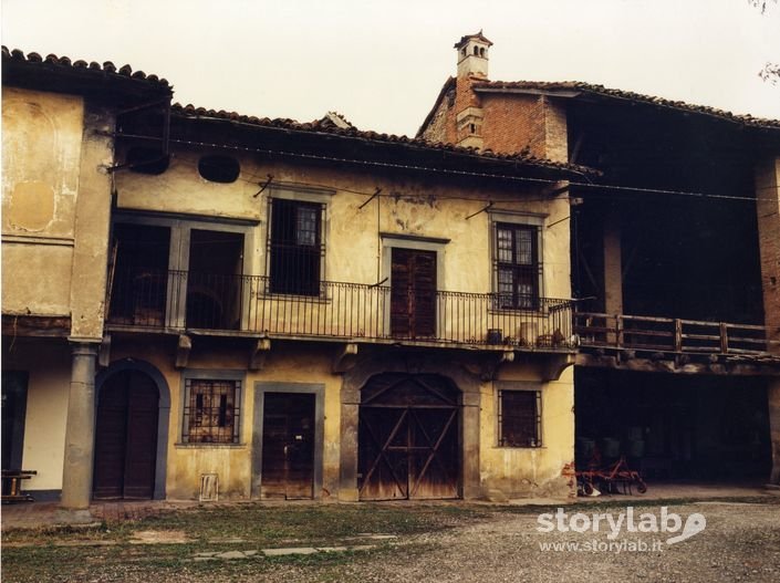 Cascina Castello