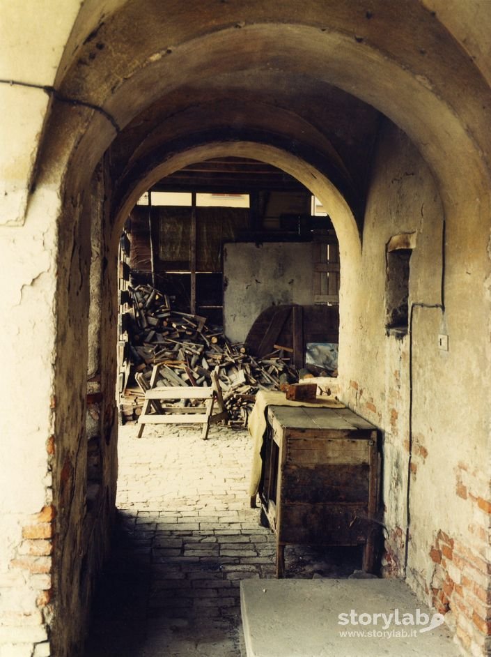 Particolare di Cascina Castello 