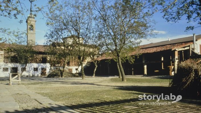 Cascina Castello