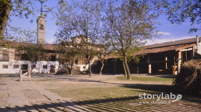 Cascina Castello