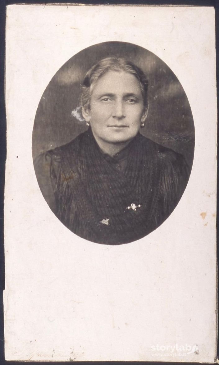 Ritratto di donna