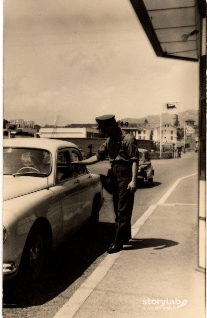 Papà Annibale  Al Lavoro Al Casello Autostradale Di Bergamo