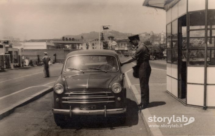 Il Mio Papà Al Lavoro Al Casello Autostradale Di Bergamo