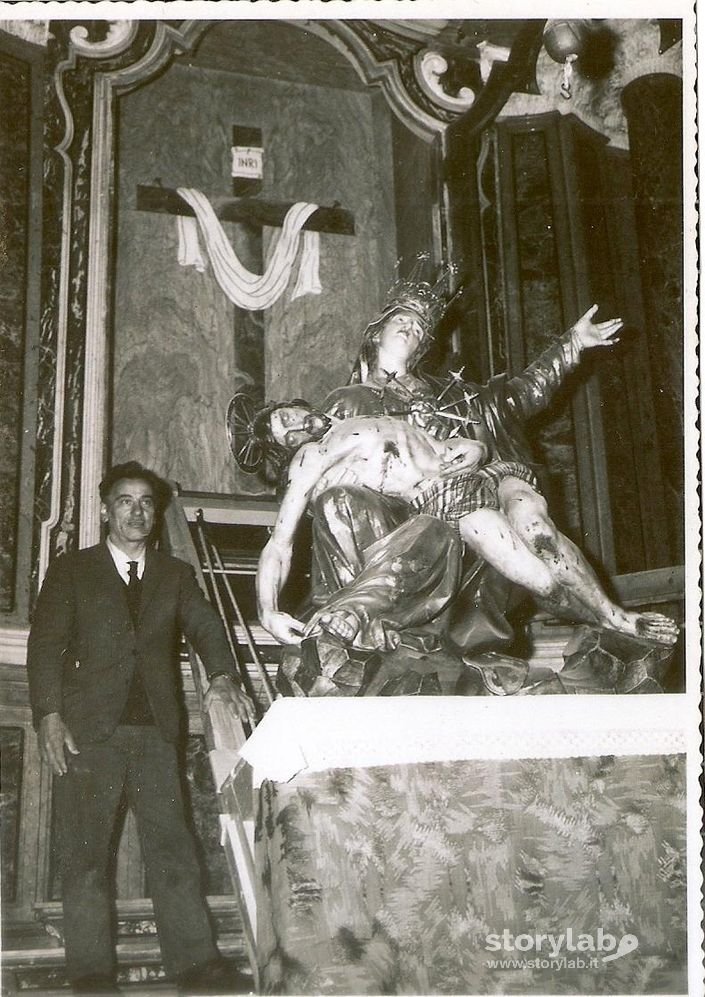 Arturo Zenoni Ascensorista Della Madonna Addolorata