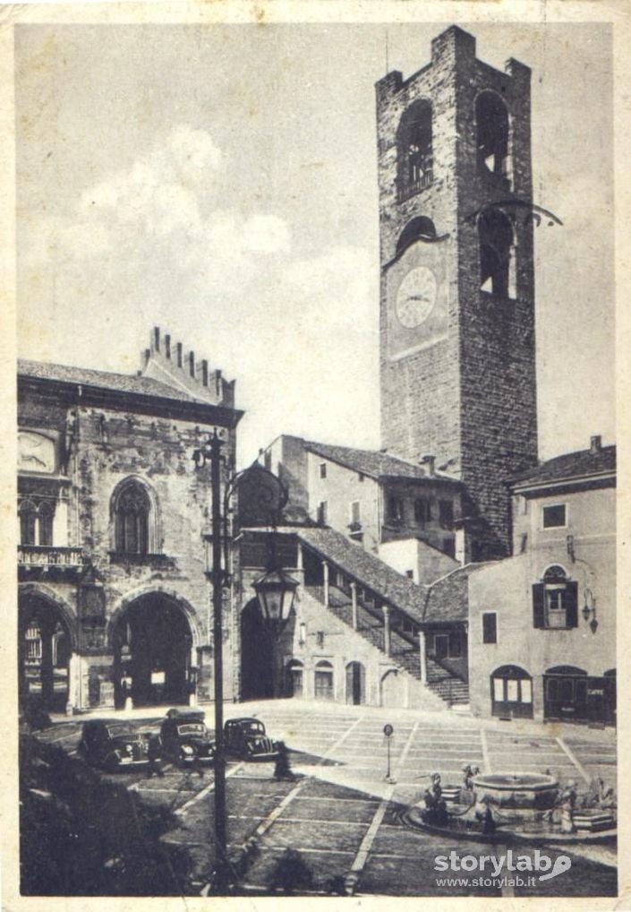 Bergamo - Piazza Vecchia - Cartolina