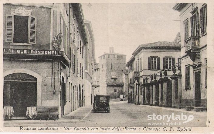 Romano  Lombardo Via Comelli Con Vista Della Rocca