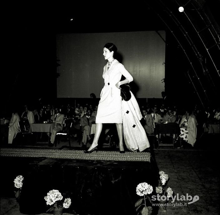 1959-Clusone-Terrazzo Eden-Modello In Sfilata