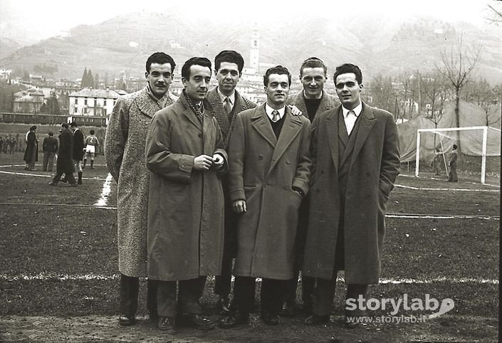 1957-Clusone-Tifosi Della Squadra Del Clusone