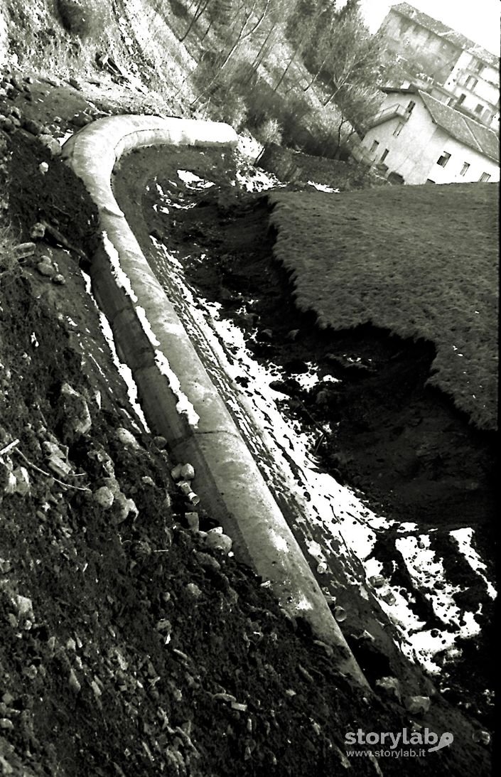 Torrente Seraja-Tunnel Di Copertura