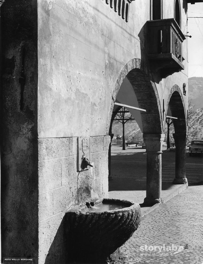 Fontana A Castione Della Presolana