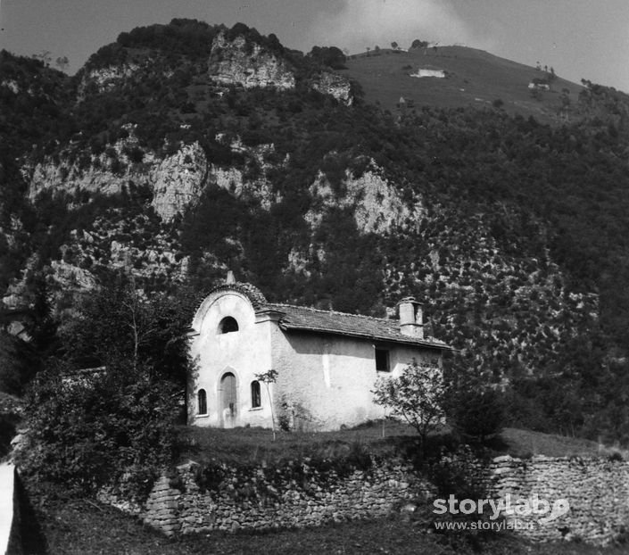 Chiesa A Brumano