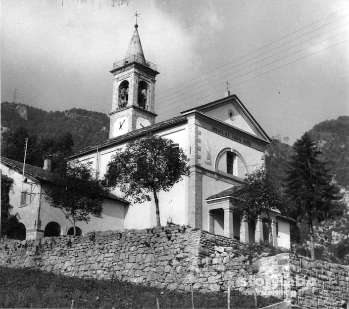 Chiesa A Brumano