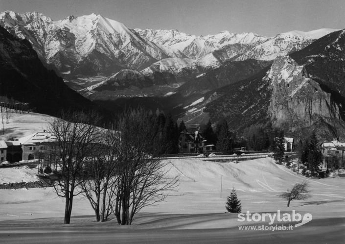 Veduta Invernale Della Cantoniera