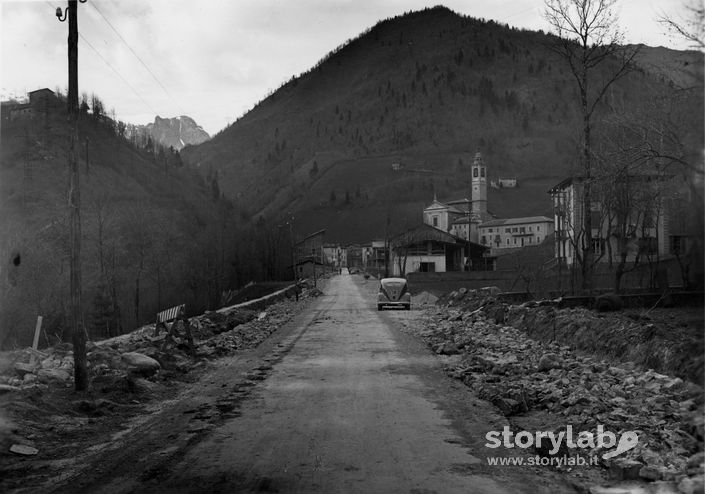 In Viaggio Verso Il Centro