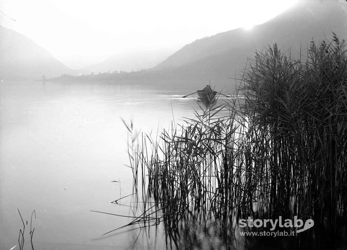 Vista Su Lago