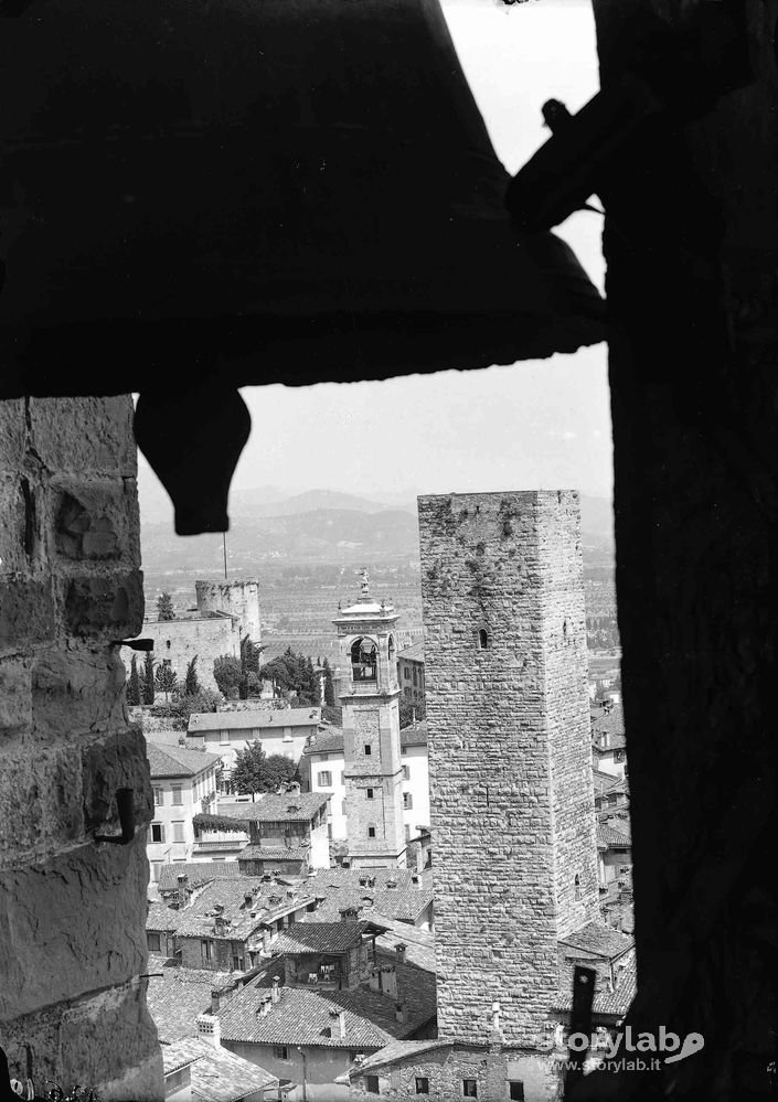 Vista Su Torre Di Gombito