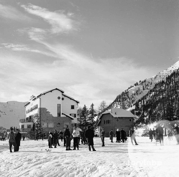 Rifugio Con Sciatori