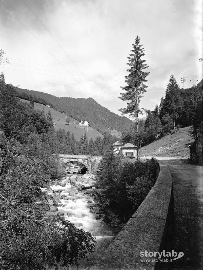 Paesaggio Con Ponte