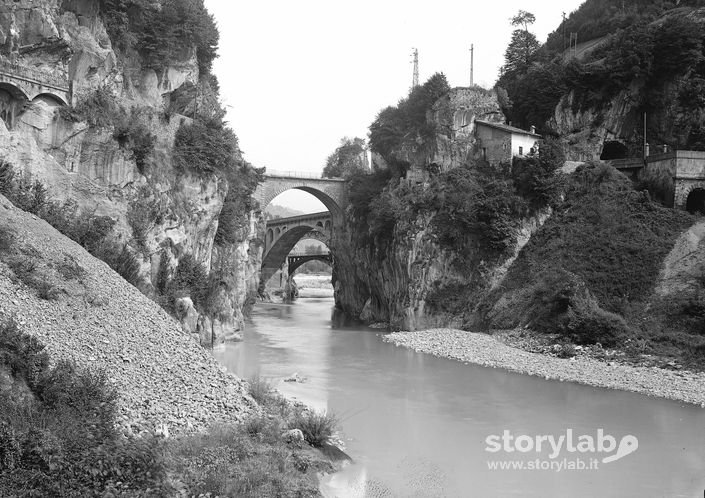 Ponti Di Sedrina