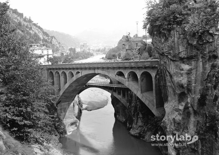 Ponti Di Sedrina