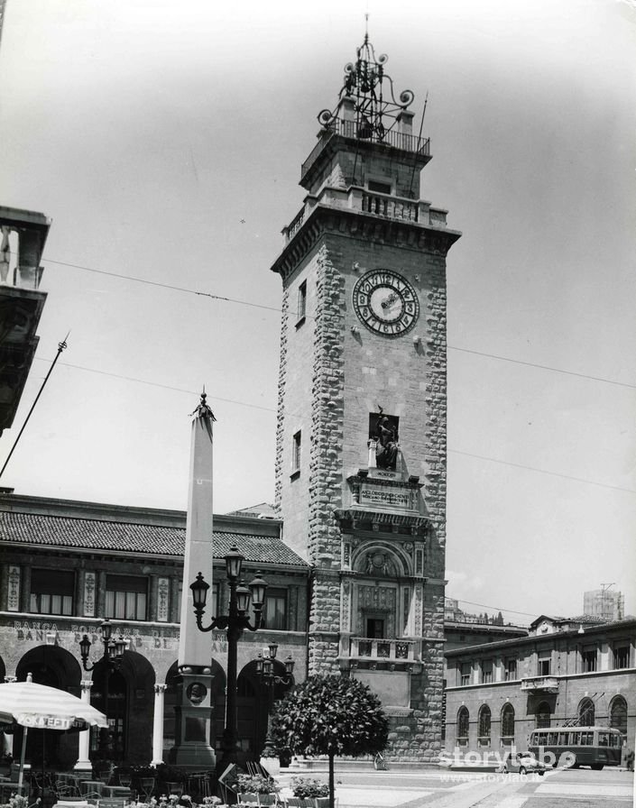 Torre Dei Caduti Di Bergamo