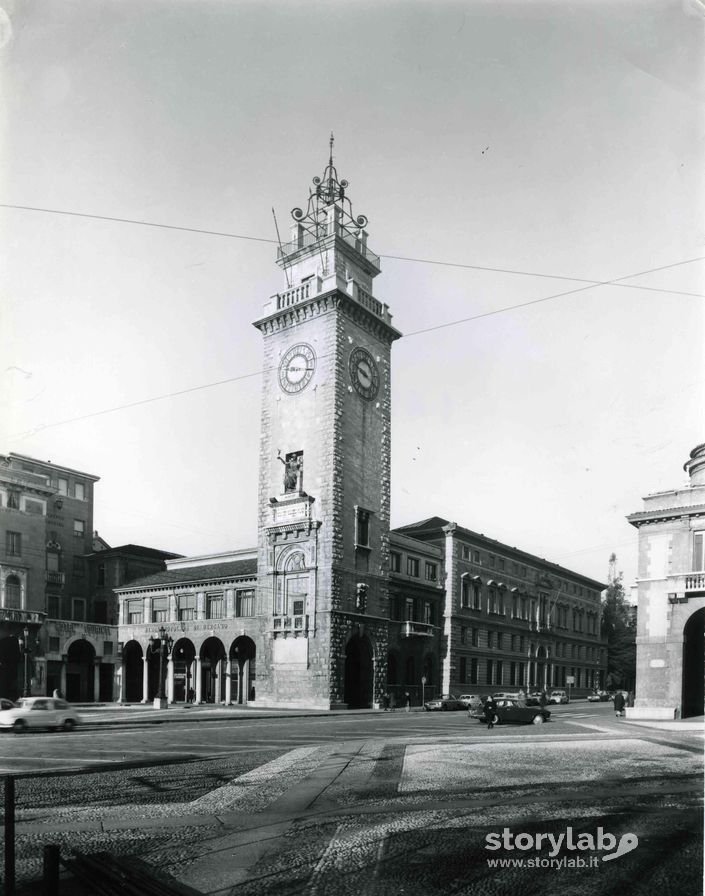 Torre Dei Caduti Di Bergamo