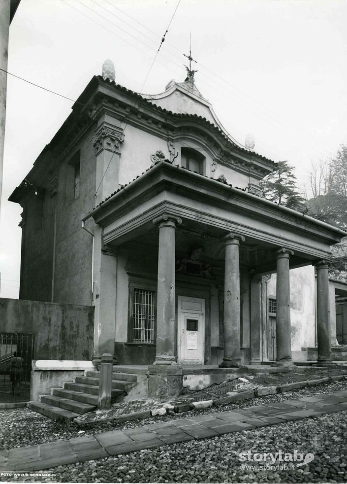 Chiesa Beata Vergine Del Giglio