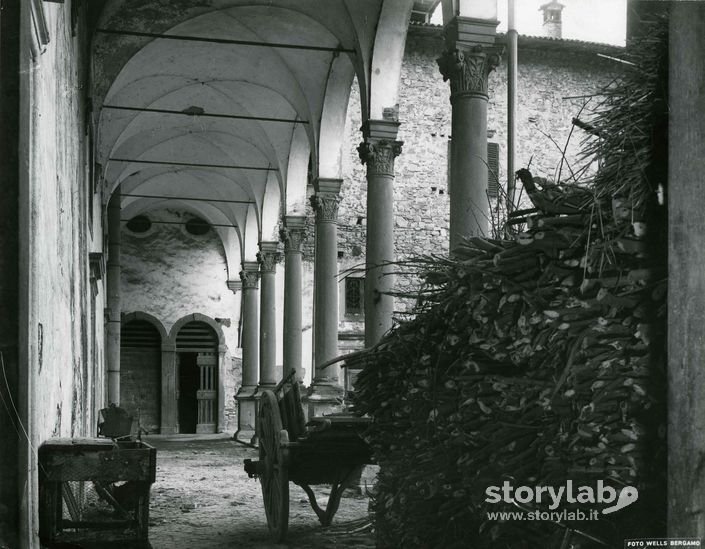 Portici, Monastero Di Astino