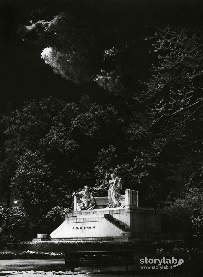 Monumento A Gaetano Donizetti