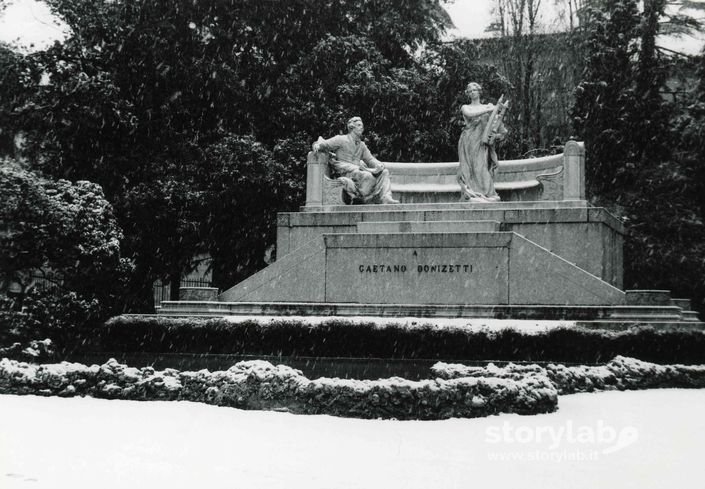 Monumento A Gaetano Donizetti