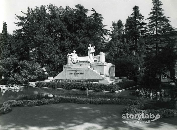 Monumento A Gaetano Donizetti